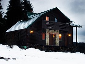 Casa de vânzare 4 camere, în Mărgău
