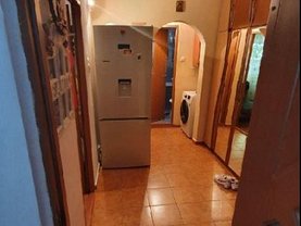 Apartament de vânzare 2 camere, în Bucureşti, zona Crângaşi