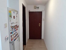 Apartament de vânzare 2 camere, în Bucureşti, zona Prelungirea Ghencea