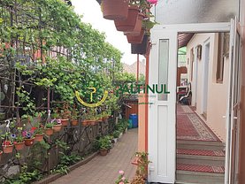 Casa de vânzare 4 camere, în Sibiu, zona Stefan cel Mare
