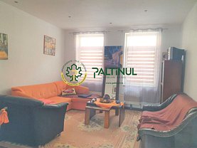 Casa de închiriat 3 camere, în Sibiu, zona Central