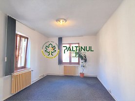 Casa de închiriat 4 camere, în Sibiu, zona Turnisor