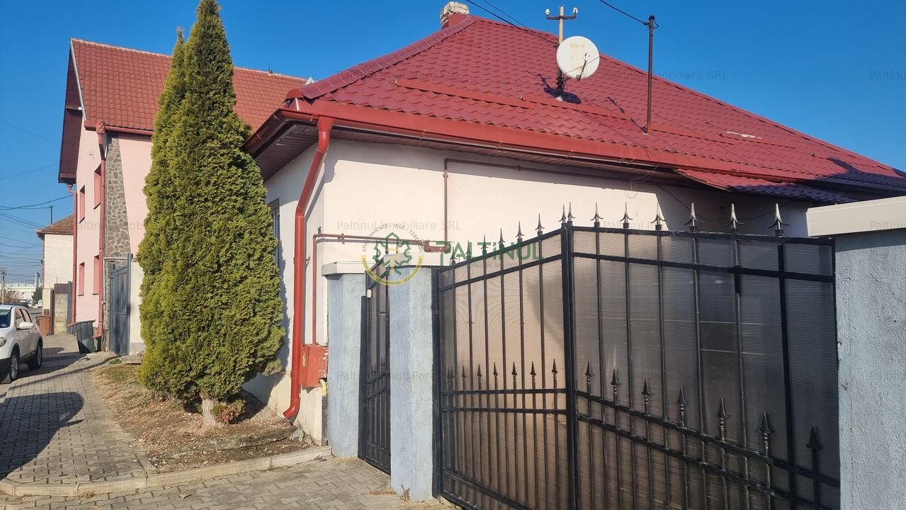 Casa 3 camere cu teren 529 mp Selimbar zona Unimat