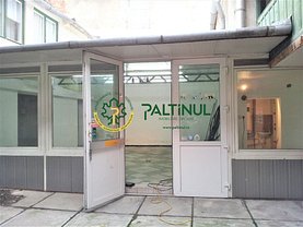 Vânzare spaţiu comercial