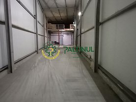 Vânzare spaţiu industrial