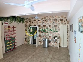 Vânzare spaţiu comercial