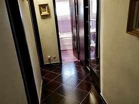 Apartament de închiriat 3 camere, în Iasi, zona Independentei