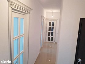 Apartament de vânzare 3 camere în Iasi, Cug
