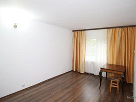 Apartament de închiriat 3 camere, în Iasi, zona Semicentral