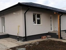 Casa de vânzare 4 camere, în Miroslava, zona Central