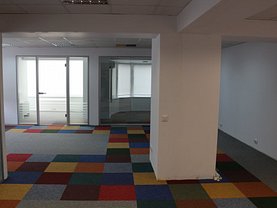Apartament de închiriat 5 camere, în Bucuresti, zona Floreasca