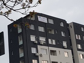 Apartament de vânzare 4 camere, în Bucuresti, zona 13 Septembrie