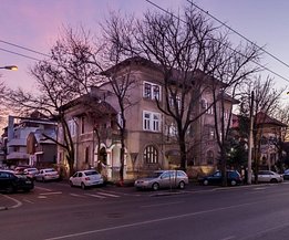 Casa de vânzare 17 camere, în Bucureşti, zona Cotroceni