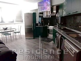 Apartament de vânzare 3 camere, în Cluj-Napoca, zona Grigorescu