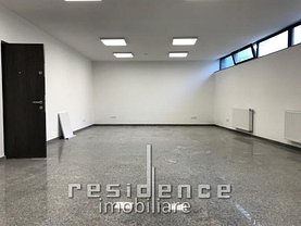 Închiriere spaţiu comercial