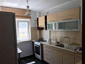 Apartament de închiriat 3 camere, în Bucureşti, zona Dristor