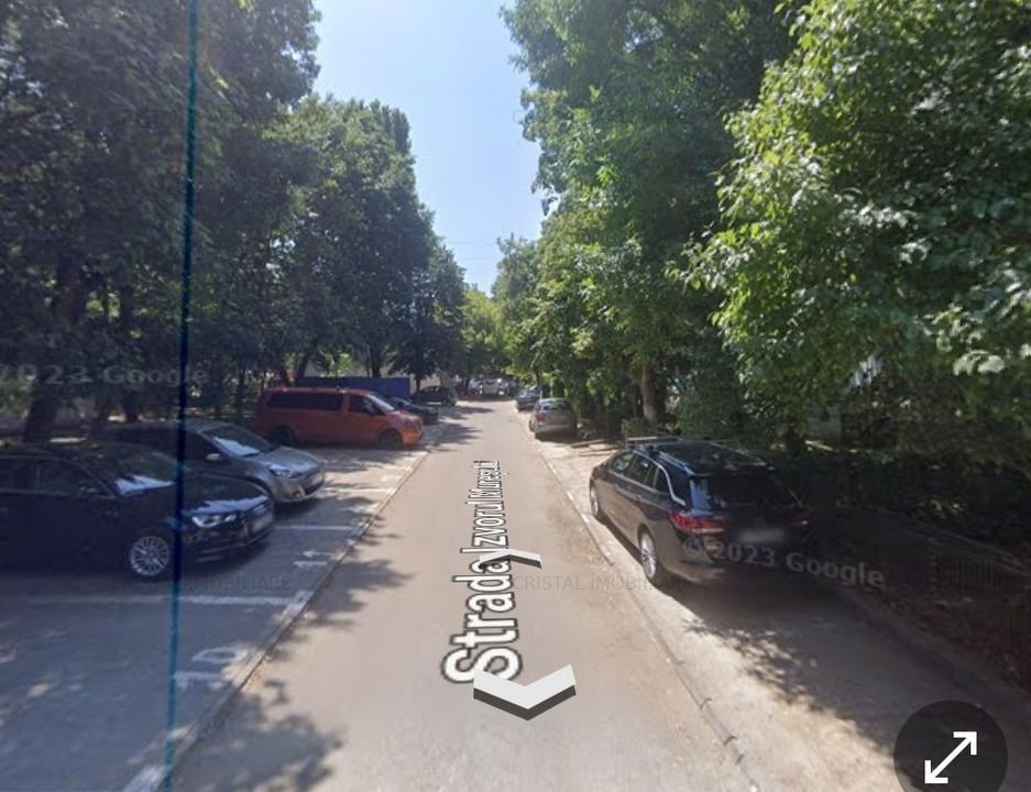 Apartament Luminos 4 camere. Cu 2 bai. Zona Brancoveanu. Izvorul Muresului.
