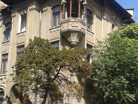 Casa de vânzare 15 camere, în Bucuresti, zona Cismigiu