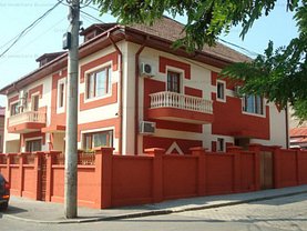 Casa 12 camere în Bucuresti, 13 Septembrie