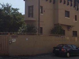 Casa 12 camere în Bucuresti, P-ta Alba Iulia
