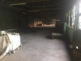 Închiriere spaţiu industrial