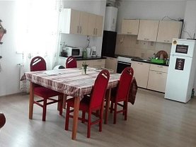 Apartament de închiriat 4 camere, în Brasov, zona Centrul Istoric