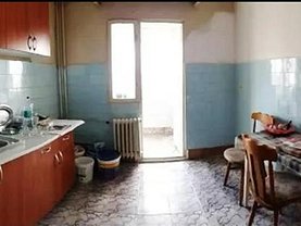 Apartament de vânzare 3 camere, în Bucuresti, zona Ghencea
