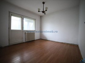 Apartament de vânzare 4 camere, în Braşov, zona Scriitorilor
