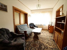 Apartament de închiriat 3 camere, în Braşov, zona Centrul Istoric