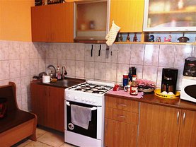 Casa de închiriat 2 camere, în Brasov, zona Blumana