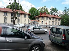Închiriere spaţiu comercial