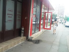 Vânzare spaţiu comercial