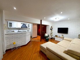 Apartament de vânzare 3 camere, în Bucuresti, zona 13 Septembrie