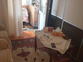Apartament de vânzare 2 camere, în Bucureşti, zona Moşilor