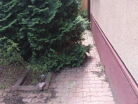 Casa de închiriat 7 camere, în Bucureşti, zona Moşilor