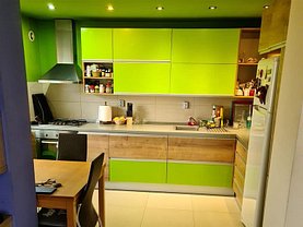Casa de vânzare 4 camere, în Cluj-Napoca, zona Mănăştur