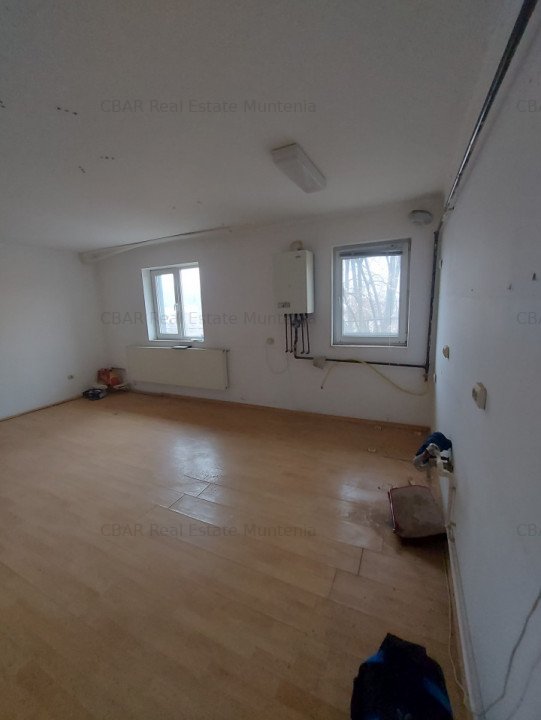 Vand ap Open Space Stefanesti-La Cetate, sup 50 m, et 2,const 2007,pret 51 000E