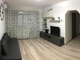 Apartament de vânzare 3 camere, în Piteşti, zona Craiovei