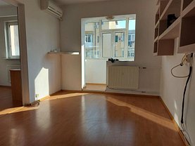 Apartament de vânzare 2 camere, în Piteşti, zona Banat