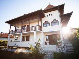 Casa de vânzare 6 camere, în Pitesti, zona Gavana Platou