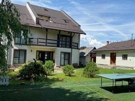 Casa de vânzare 10 camere, în Curtea de Argeş, zona Nord-Vest