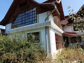 Casa de vânzare 7 camere, în Topliţa