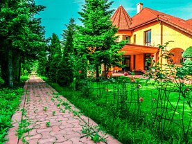 Casa de vânzare 11 camere, în Bucuresti, zona Pipera