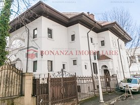 Casa de închiriat 14 camere, în Bucuresti, zona P-ta Romana
