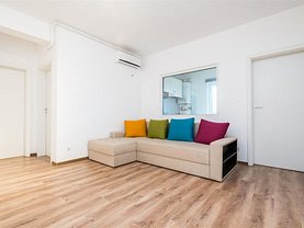 Apartament de vânzare 3 camere, în Bucureşti, zona Vitan