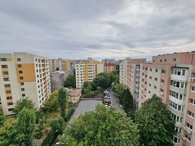 Apartament de vânzare 4 camere, în Bucureşti, zona Ştefan cel Mare