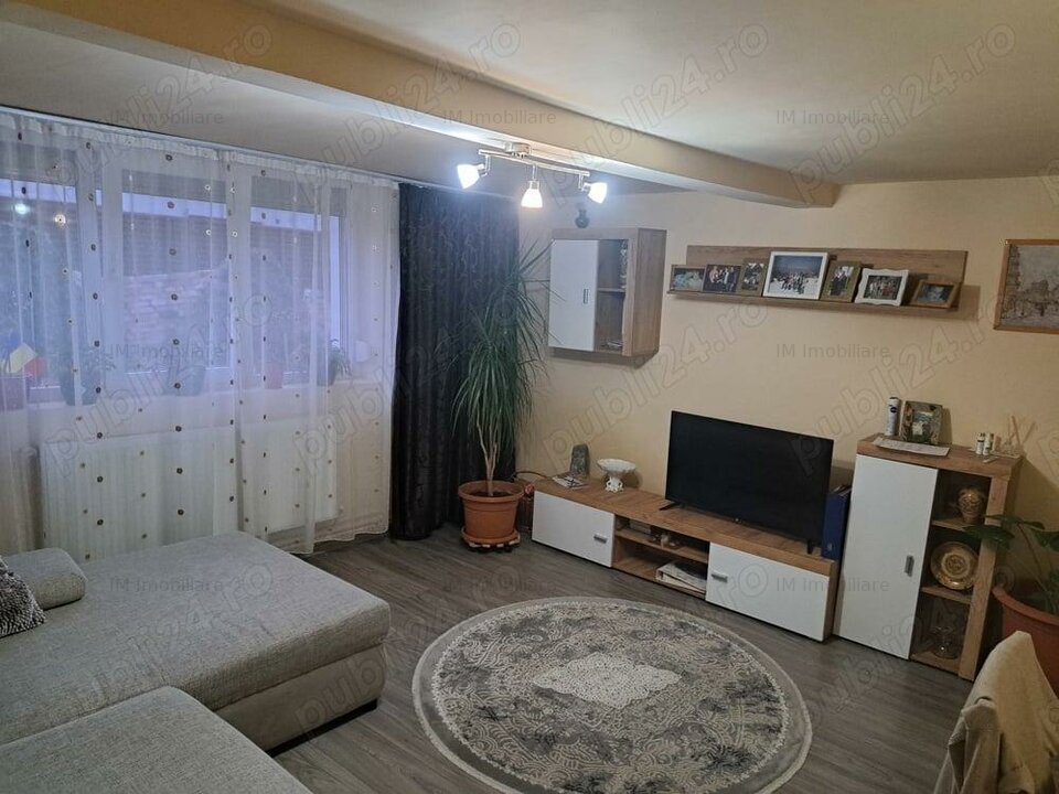 Sanandrei – Vatra Satului – Casa 4 Camere