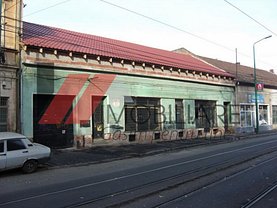 Vânzare spaţiu comercial