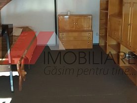 Vânzare spaţiu comercial