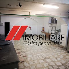 Închiriere spaţiu comercial